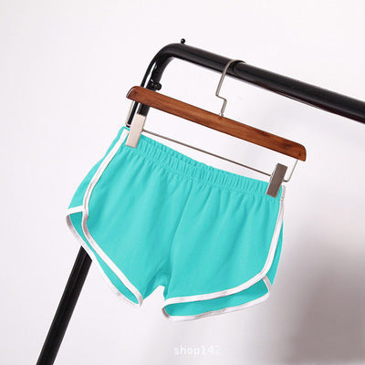 Women's sports shorts, home casual solid-color fashionable yoga beach pants, candy-colored hot pants